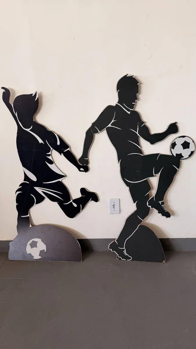 Jogadores de futebol em painel